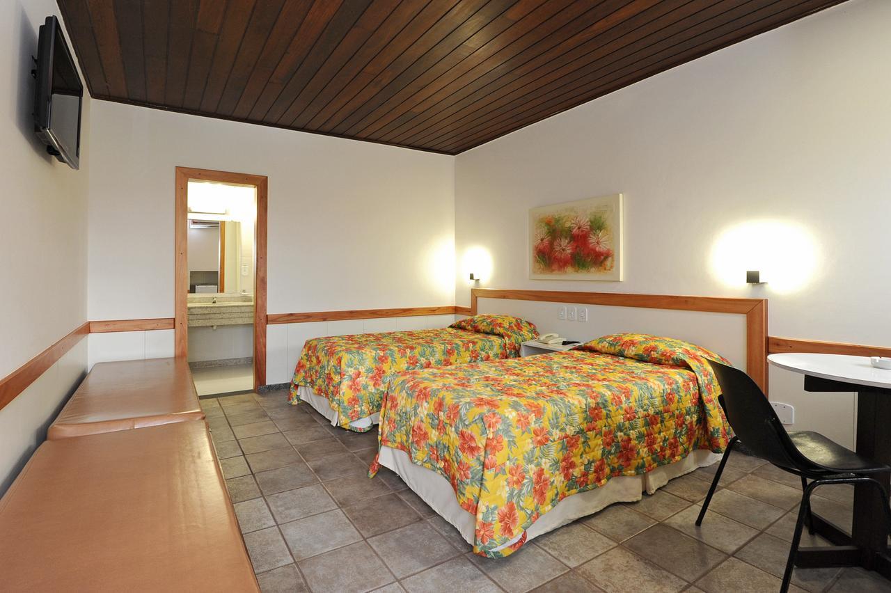 Hotel Pousada Lord Teixeira de Freitas Chambre photo